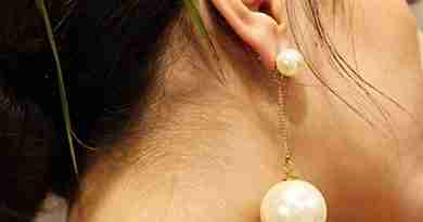 orecchini oversize con perle